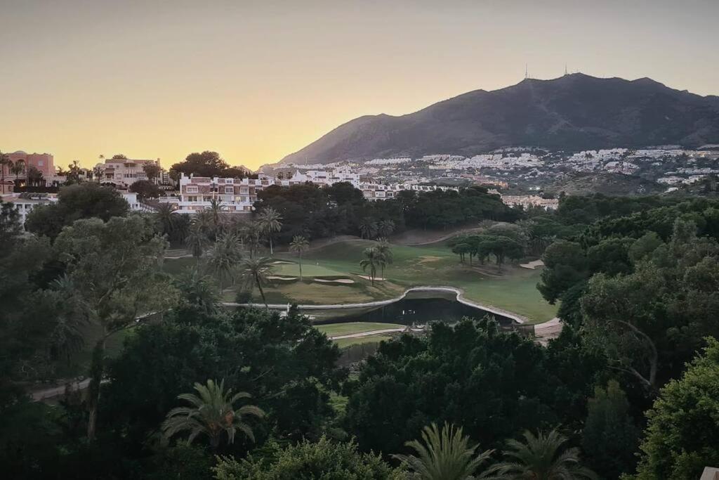 Soleado Apartamento Golf Y A 900 M De La Playa ベナルマデナ エクステリア 写真